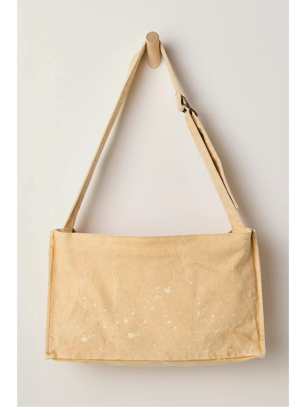 Free People Grunge 90s Canvas Camp Crush Sling Shoulder Bag Distressed Neutral - Picture 3 of 13